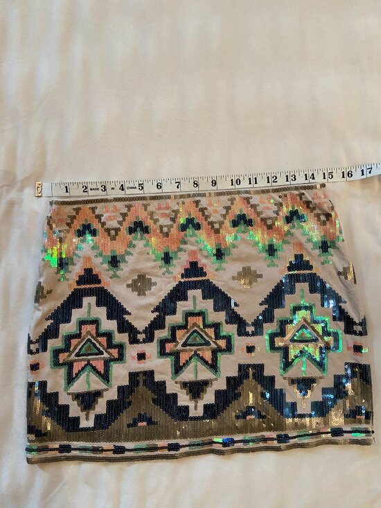 Express Aztec Sequin Mini Skit - Picture 10 of 11